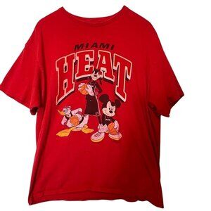 Disney X Junk Food Miami Heat Red T-Shirt Mickey Goofy & Donald Sz-L 100% Cotton